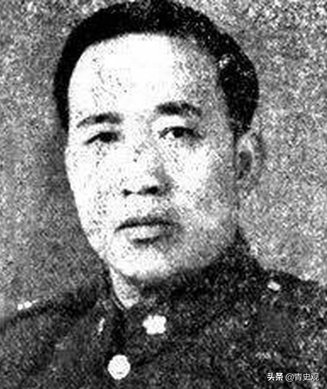 他是河北籍中将，和解放军司令员同名，1949年起义后曾在上海市工作