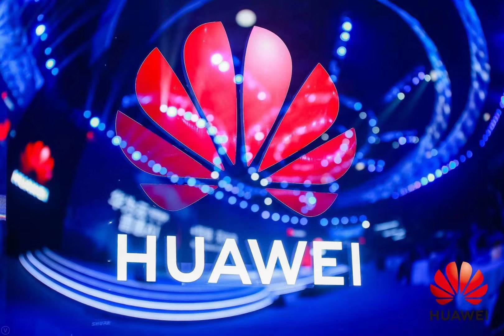 手机不贵配件来凑！iPhone12或取消附赠耳机，网友