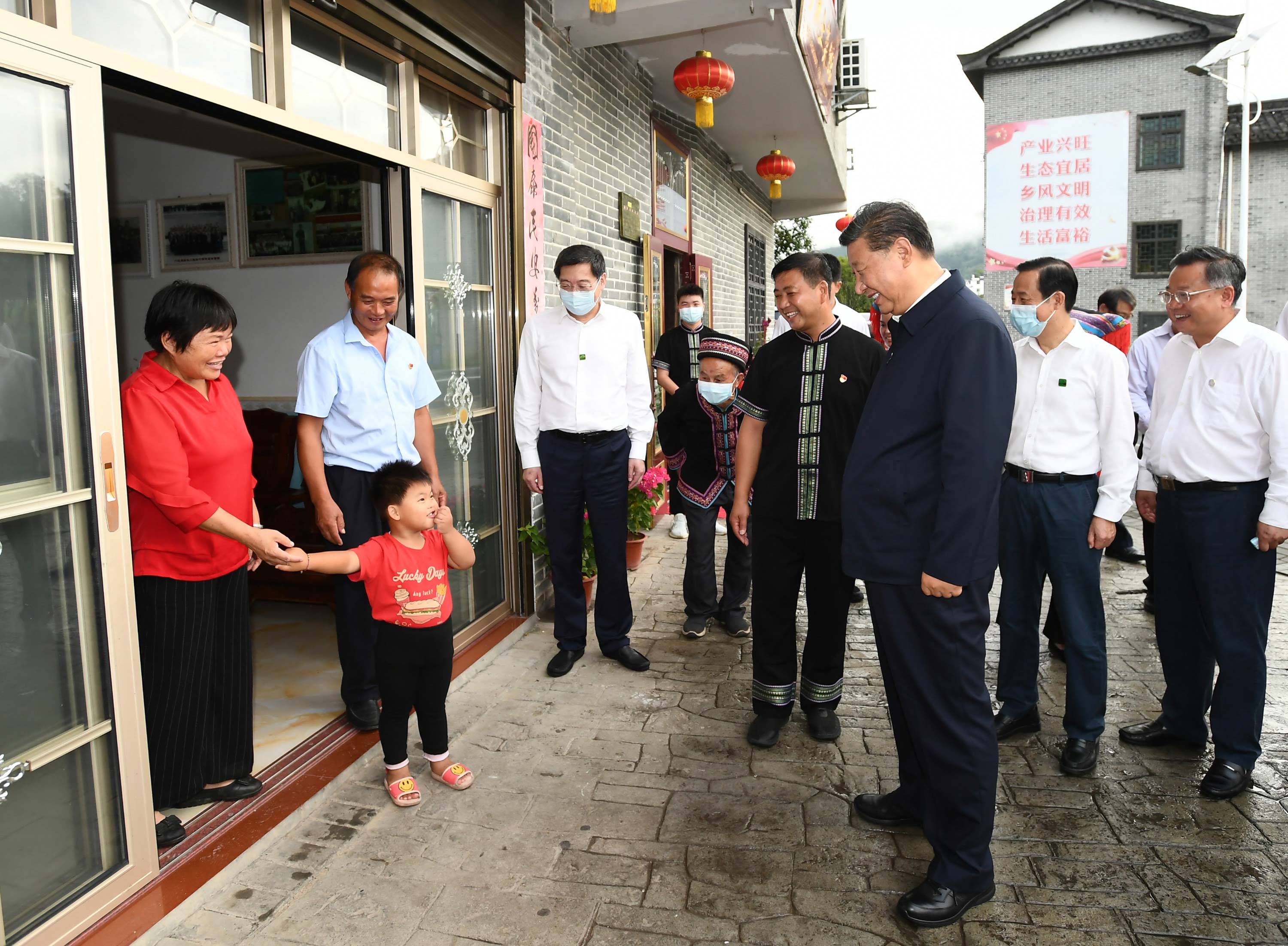 习近平：在推动高质量发展上闯出新路子 谱写新时代中国特色社会主义湖南新篇章