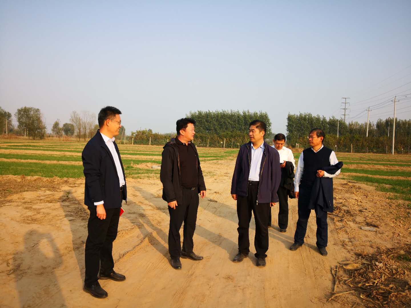 韩利师到企业调研