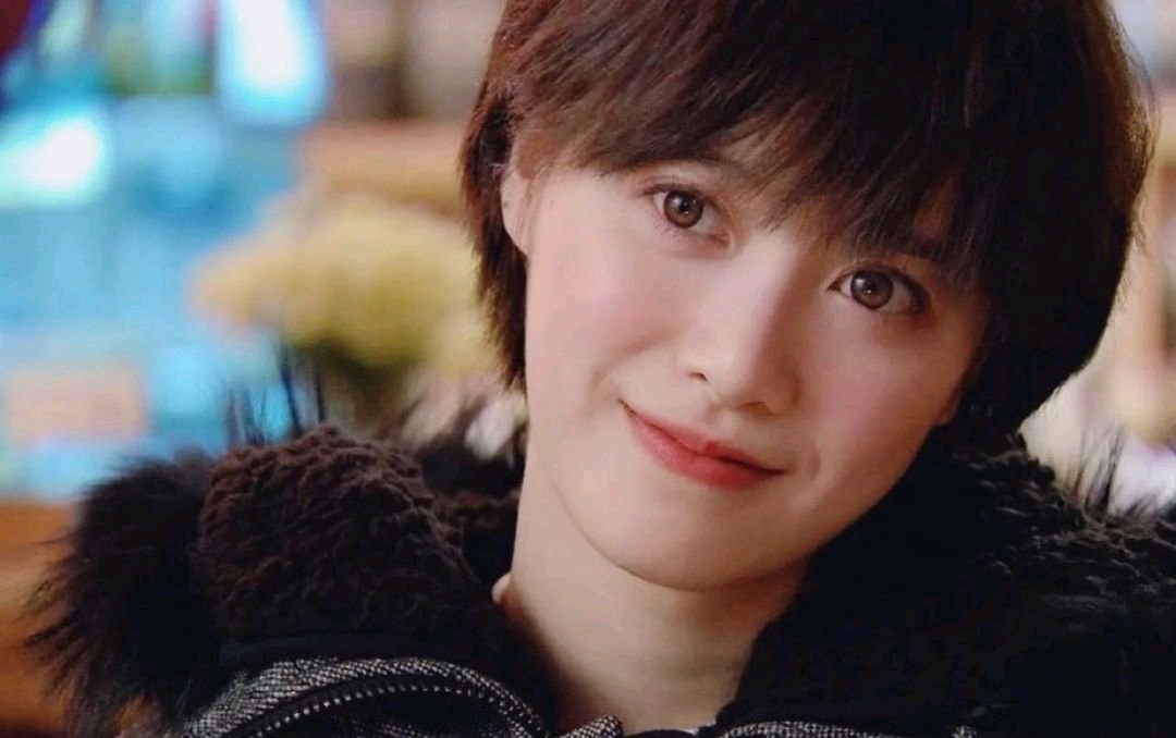 具惠善精神勝利？ 熬夜工作，嘴唇都開裂，露出的胳膊又是怎麼回事