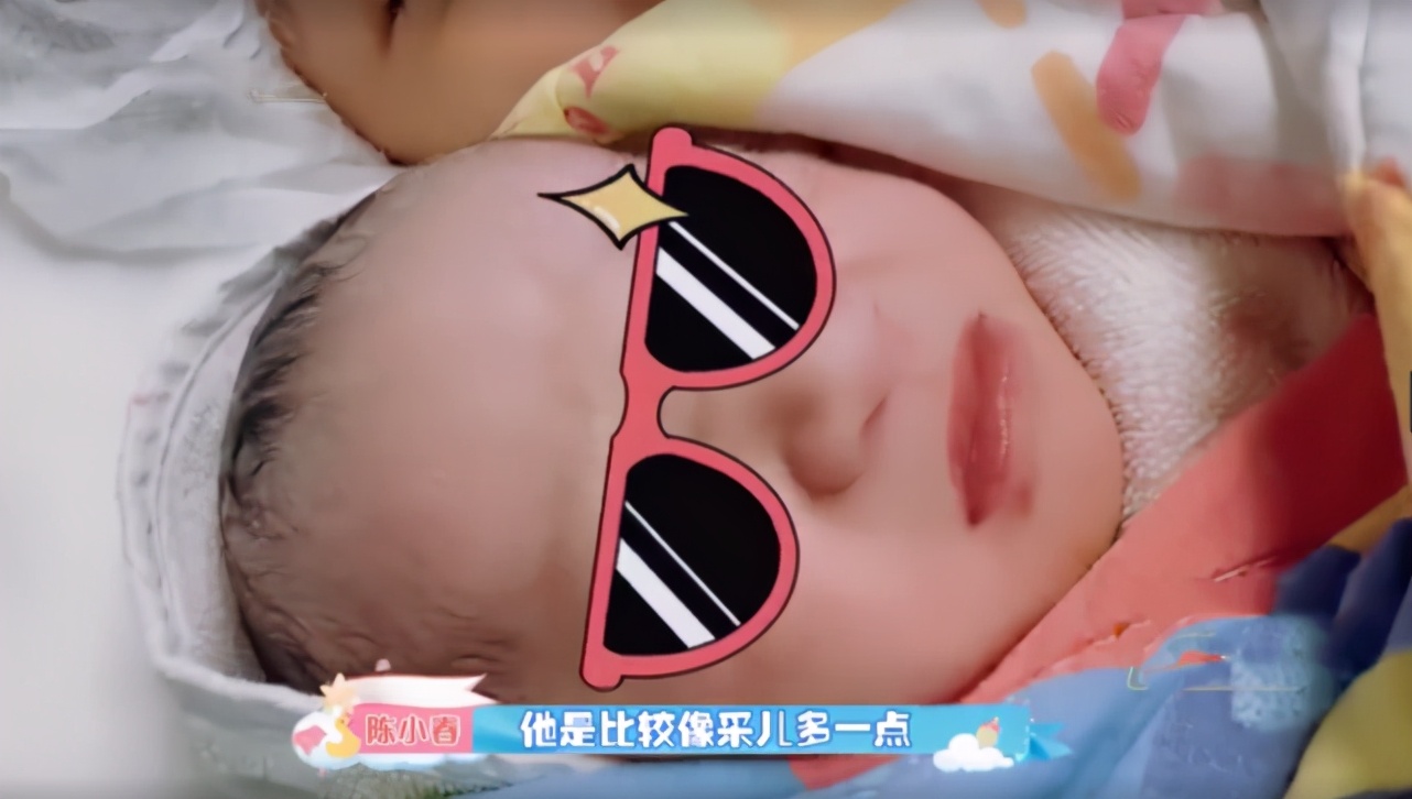 應采兒曬兩兒子，Jasper唱歌取悅弟弟，小ho奶音回應萌翻