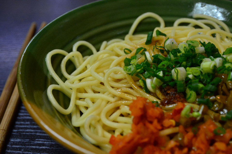 重庆第一的热干面，谢家湾的裕丰周记，为何值得900条评论推荐