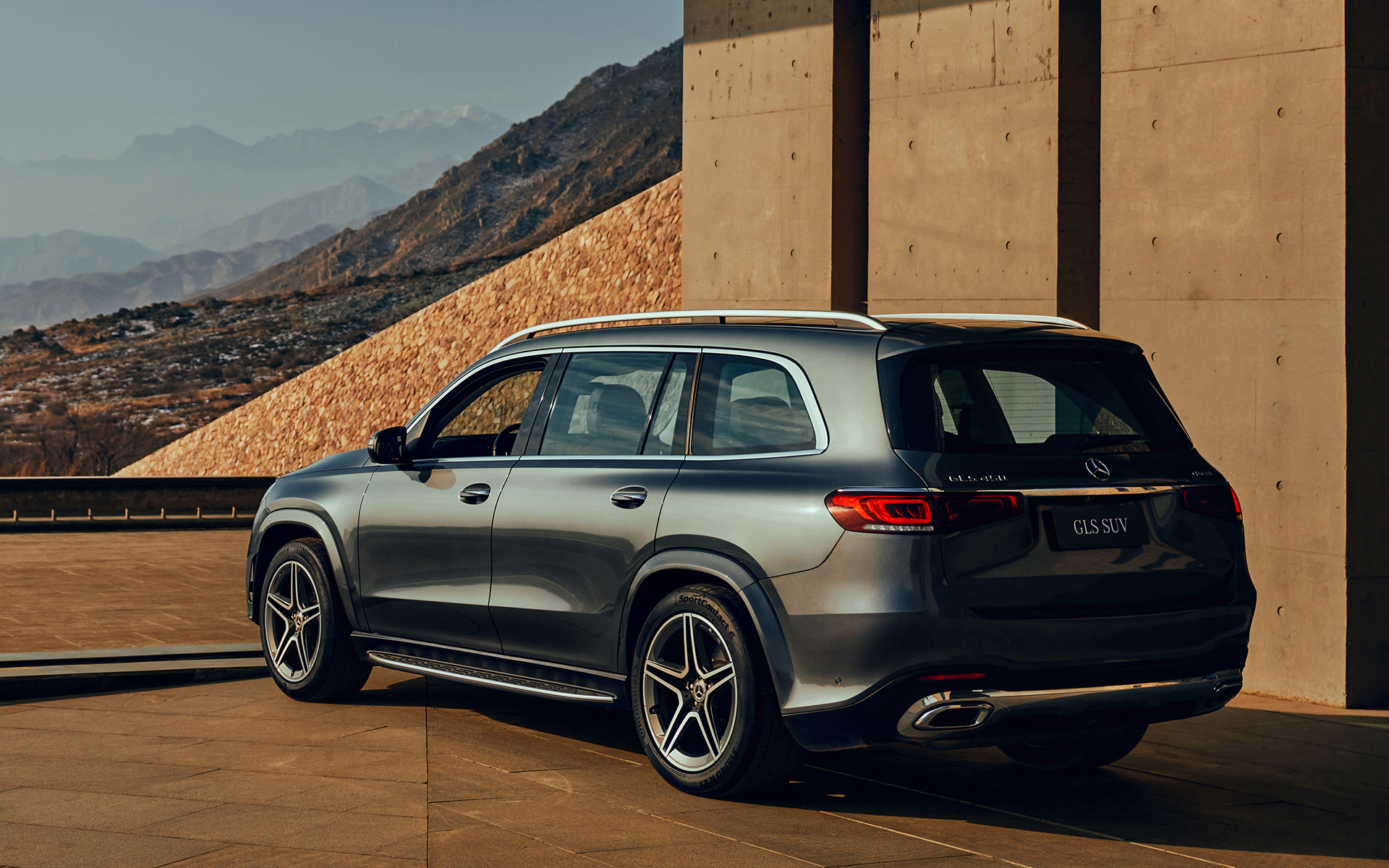 换装3.0tv6动力,全新奔驰gls 450来了,厉害的城市"巨无霸"