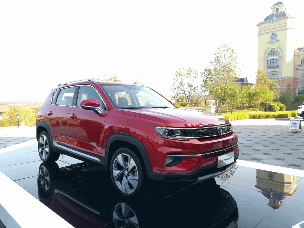 长安汽车4月销量实现逆转，多款车型月销破万，
