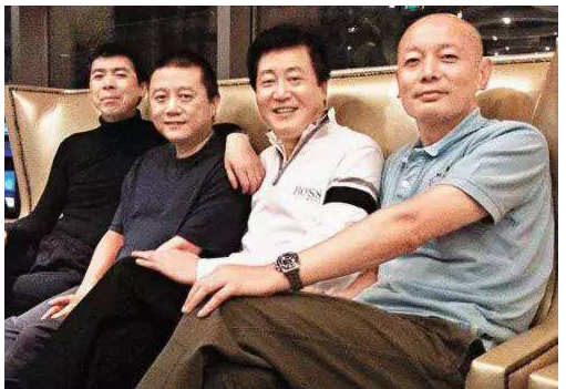 才子王朔的情史，和他背后的三个女人