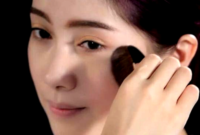 为什么你的底妆总黯沉不好看？掌握以下这7点，轻松拥有自然底妆