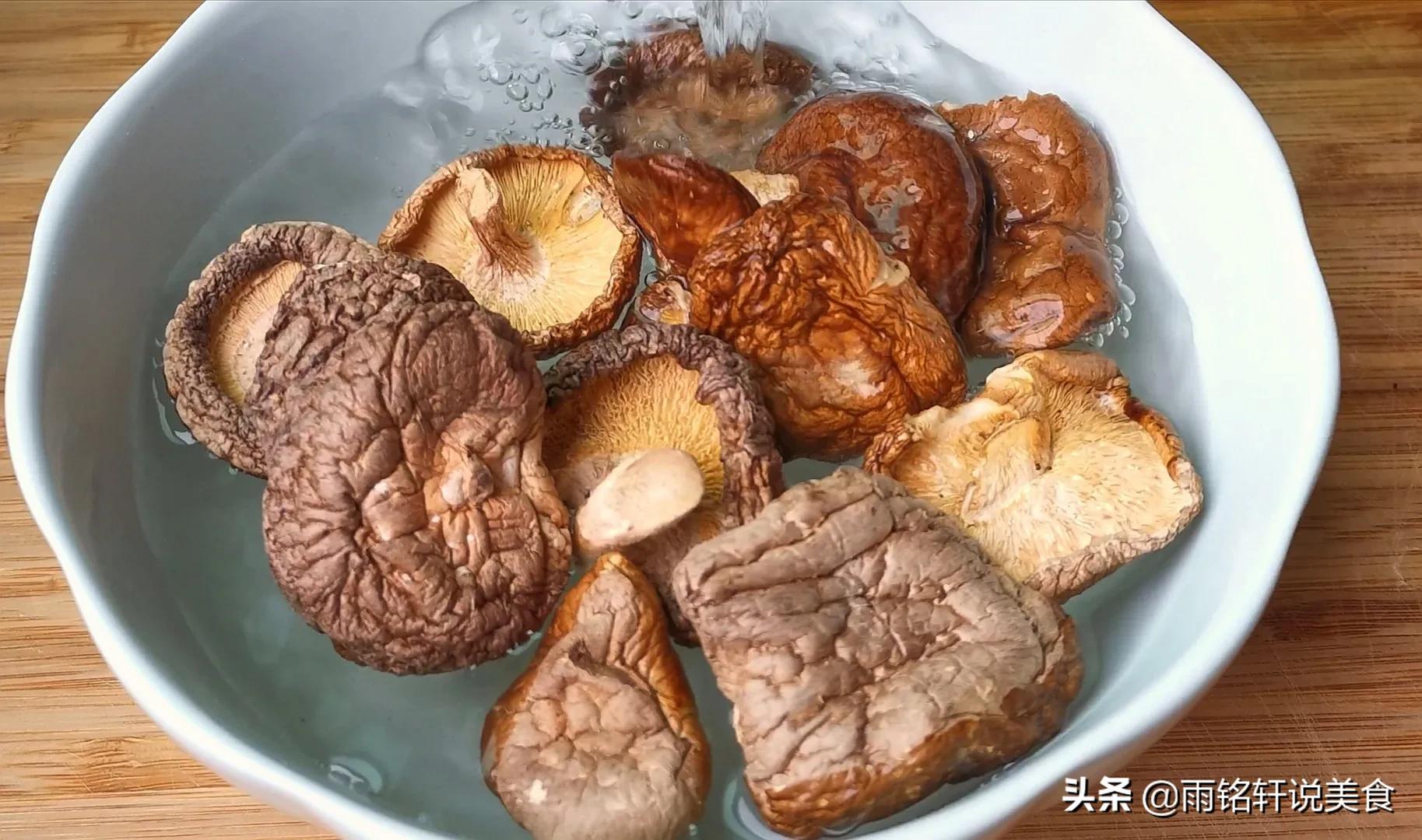 終於找到大米飯最好吃的做法，有葷有素還營養，吃一次就念念不忘