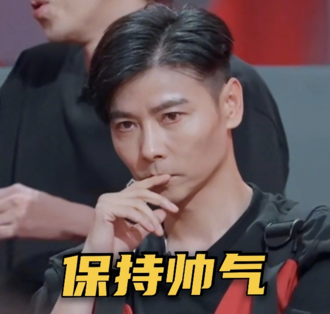 陈法蓉与洪欣母子为48岁蔡少芬庆生，张晋搂老婆入怀，甜蜜秀恩爱