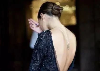 大案纪实：现代版“西门庆”，女同性恋杀夫活埋案