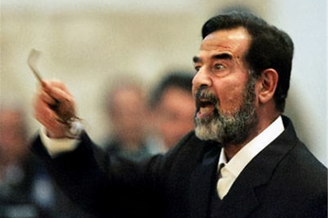 西方可以暗杀苏莱曼尼，为何不敢暗杀哈梅内伊