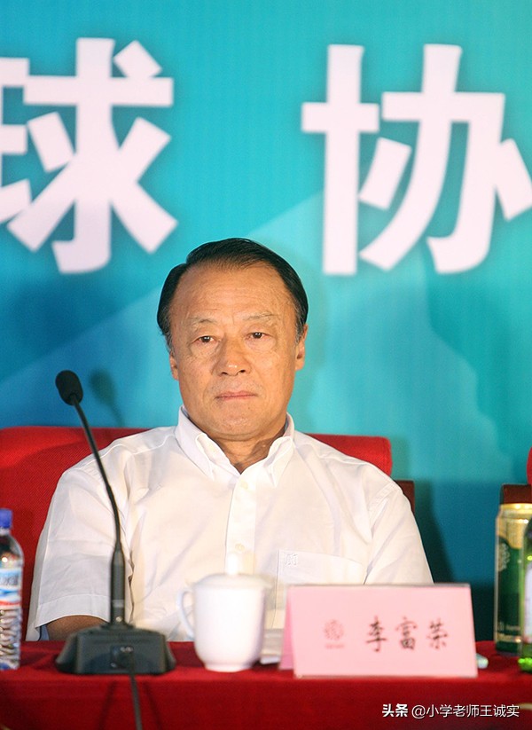国乒的长盛不衰，与他是分不开的，昔日国乒元勋李富荣的精彩人生