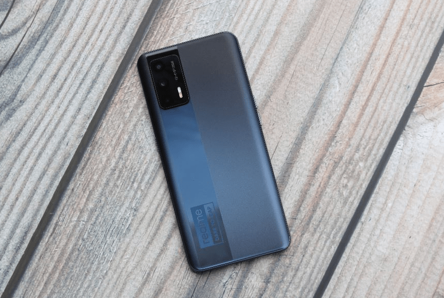 12GB运存+256GB+6nm芯片，现已重回2299元，三摄旗舰再度迎来低价