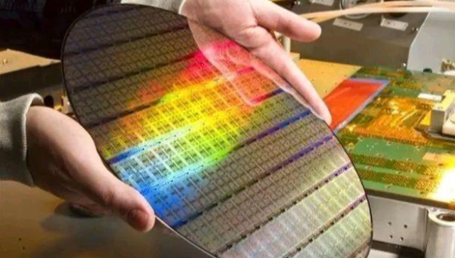 中国芯片第一生产基地，一季度可生产175亿块，占全国的三分之一