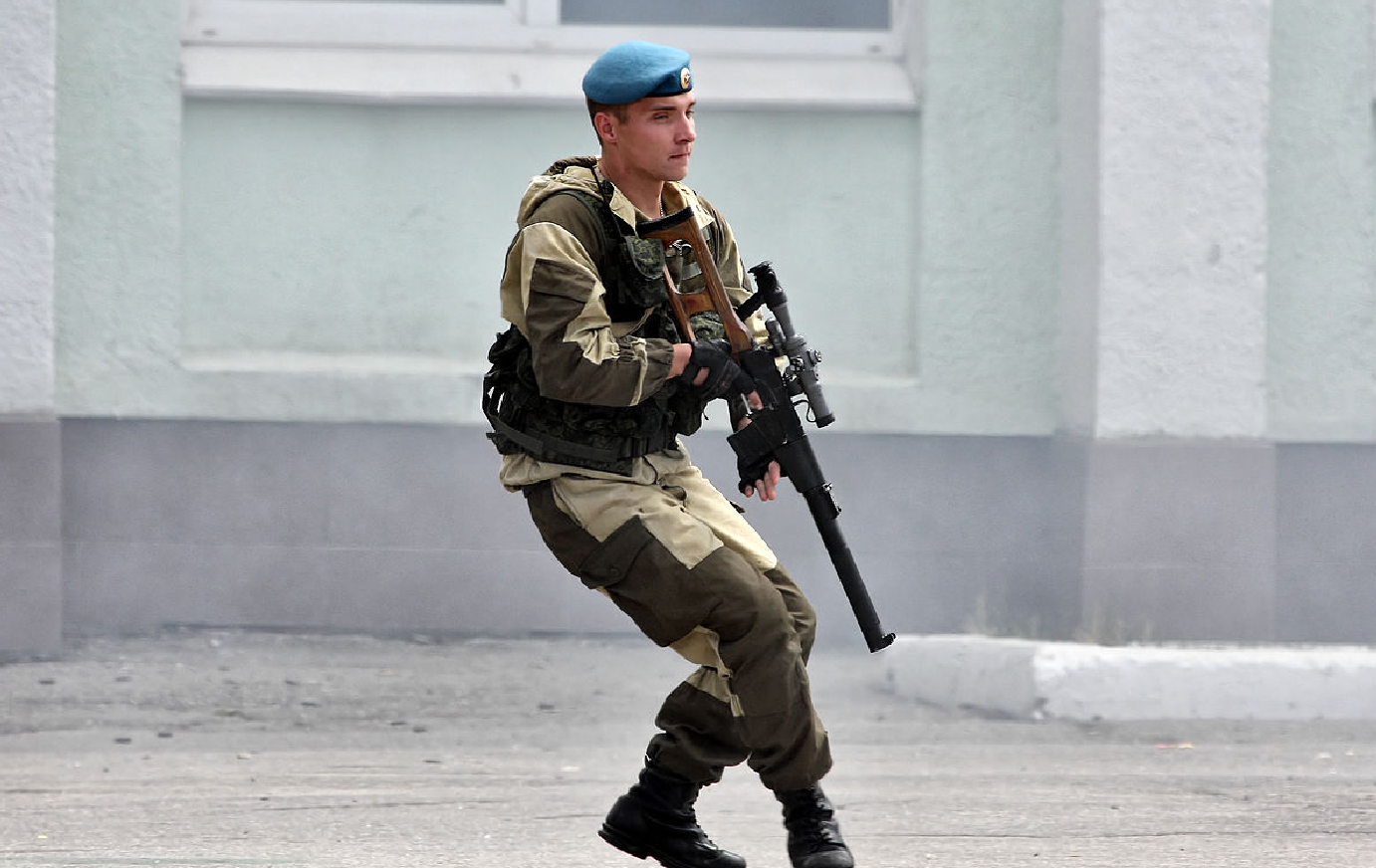 真的是“滋水枪”？想啥呢，现实中的VSS是俄罗