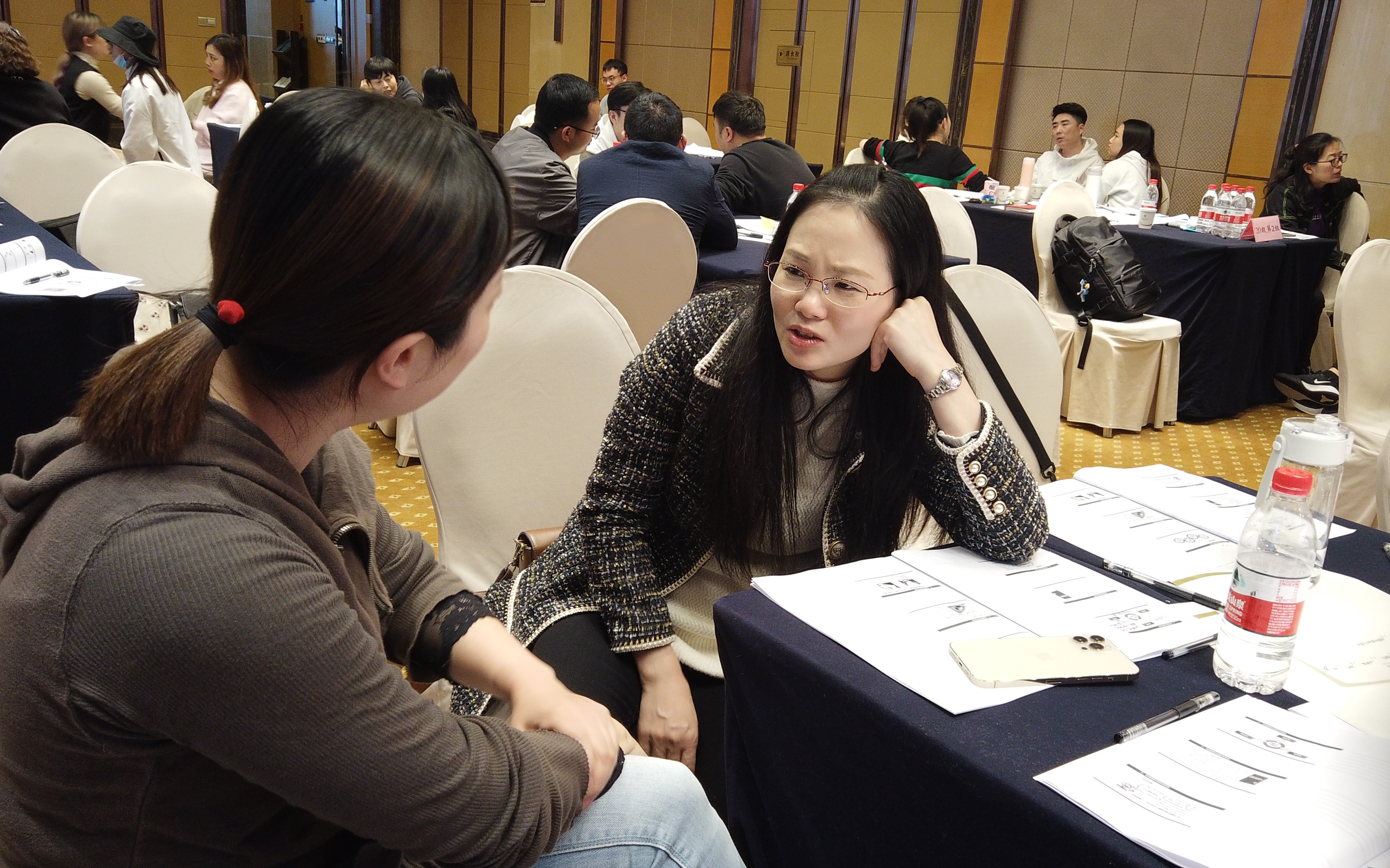 �۷ɹ���ѧԺ | �����߽�ɫ��֪���Ŷӹ�������2021��4����ѵ��ʵ