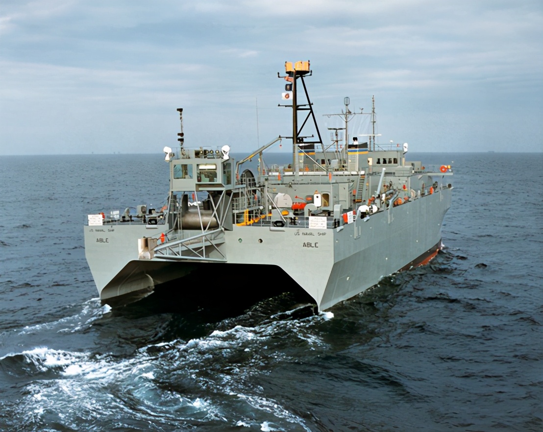 渔民们立功机会来了：美国“无暇号”间谍船，