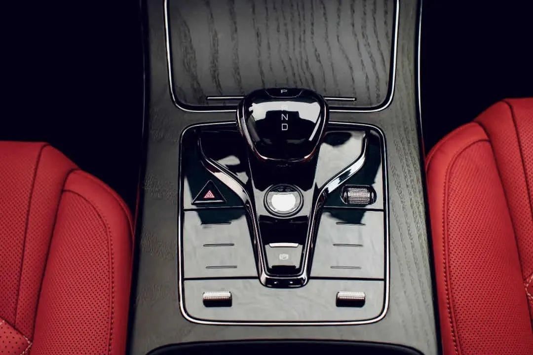 比亚迪汉 VS Model 3，这场“神仙打架”太过瘾