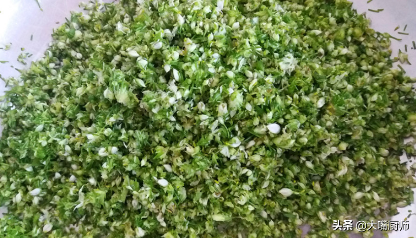 自製韭花醬，只放鹽是外行，多加1樣，口感好味道香，久放不會壞