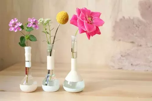矫情的句子：我想我该忘记了，毕竟我不想打扰你图片