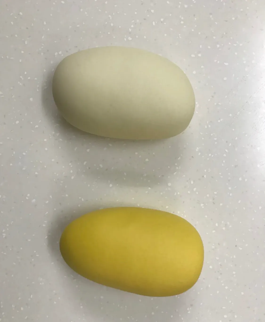 以假乱真的香蕉馒头 美食做法 第1张 以假乱真的香蕉馒头 美食做法 第1张