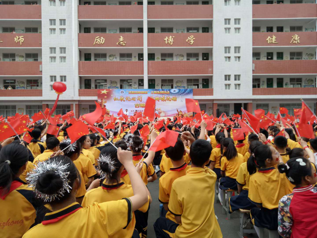 ����У԰��1��|ʮ���У�������ֲ�������� ��Ϊ��ɫ��������