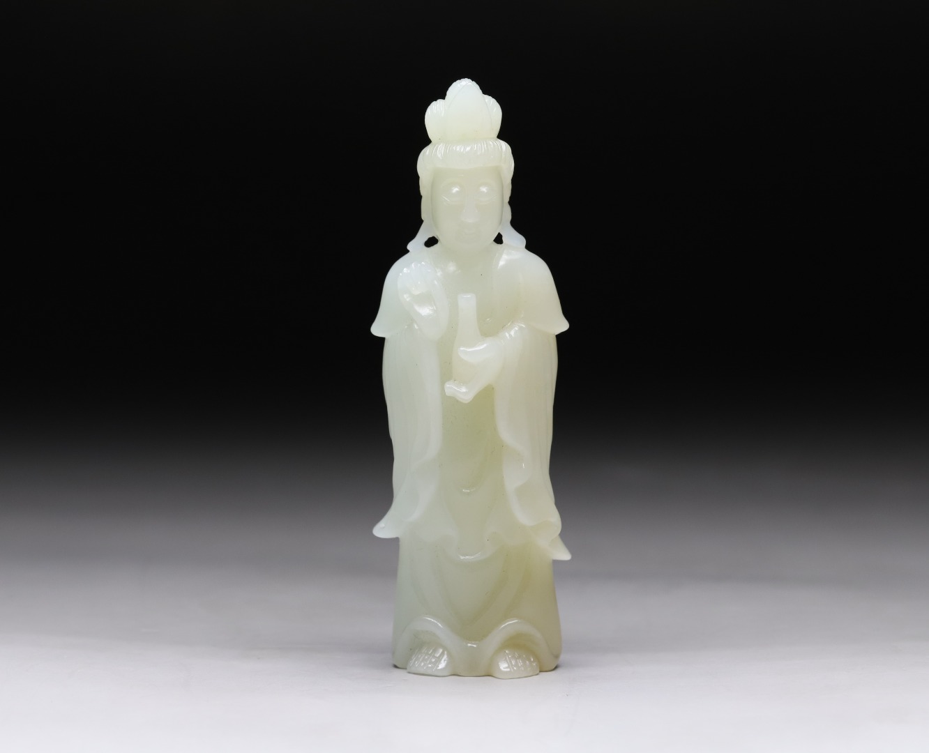 精品和田玉观音菩萨