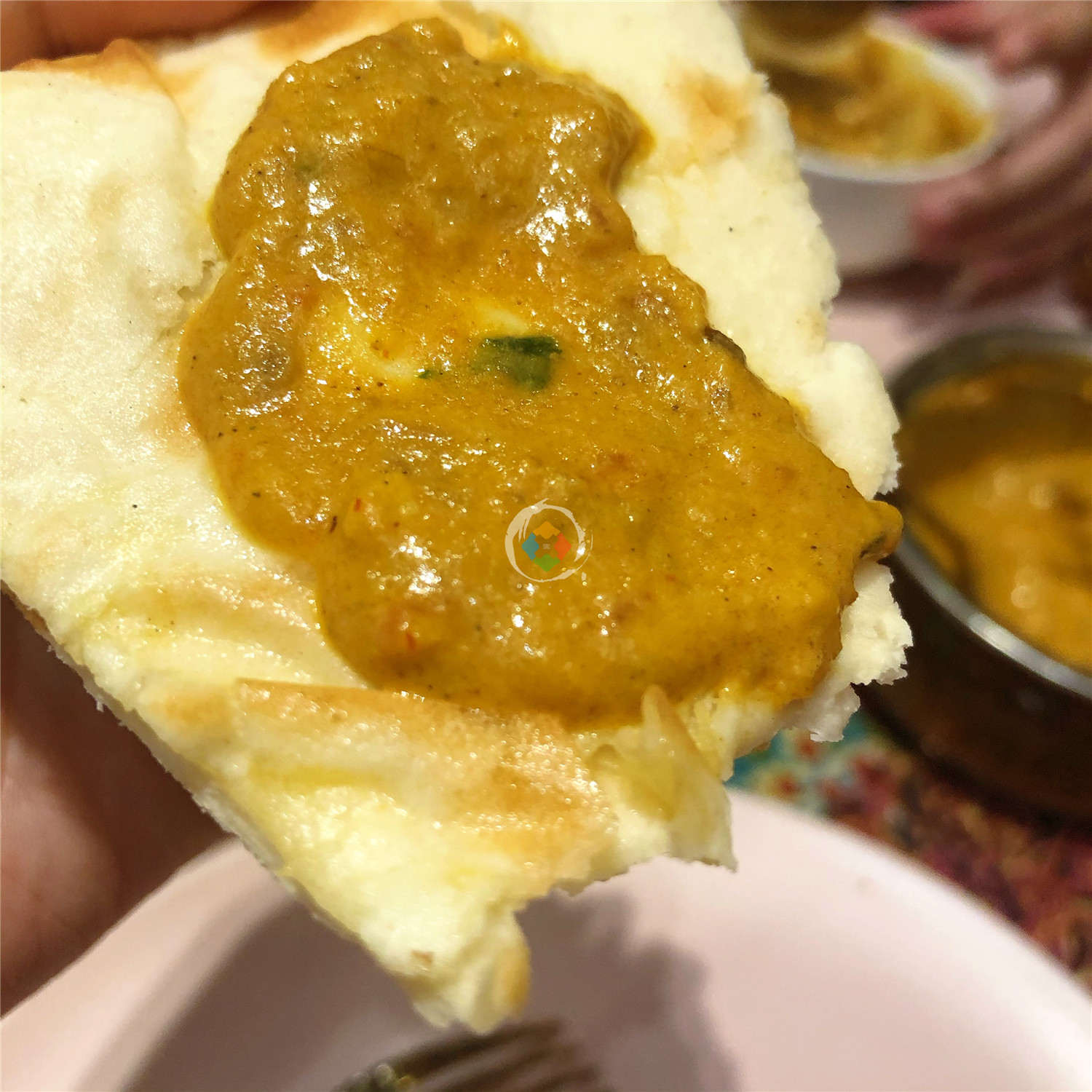 重庆印度餐厅，咖喱很正宗，绿色蘸料太魔性，闻一下就受不了