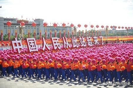 再批班农，彰显中国力量!