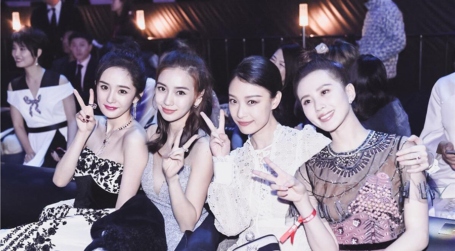 你好，李焕英|春节档黑马《你好，李焕英》票房破45亿 张小斐赶超赵丽颖成85花代表？