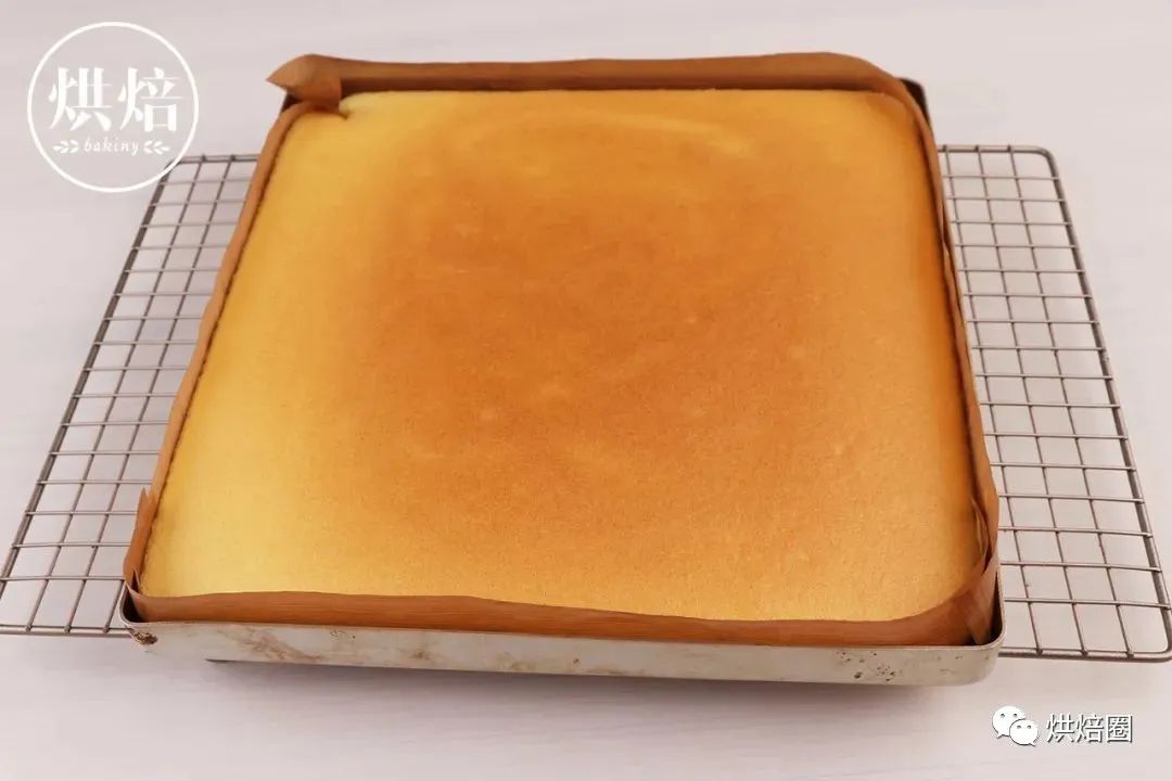 埋进椰香奶油慕斯里的芋泥卷 光看介绍就知道就多好吃了