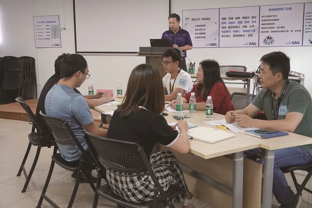 中检联精英“展翼计划”，用心培养公司中高层管理人才