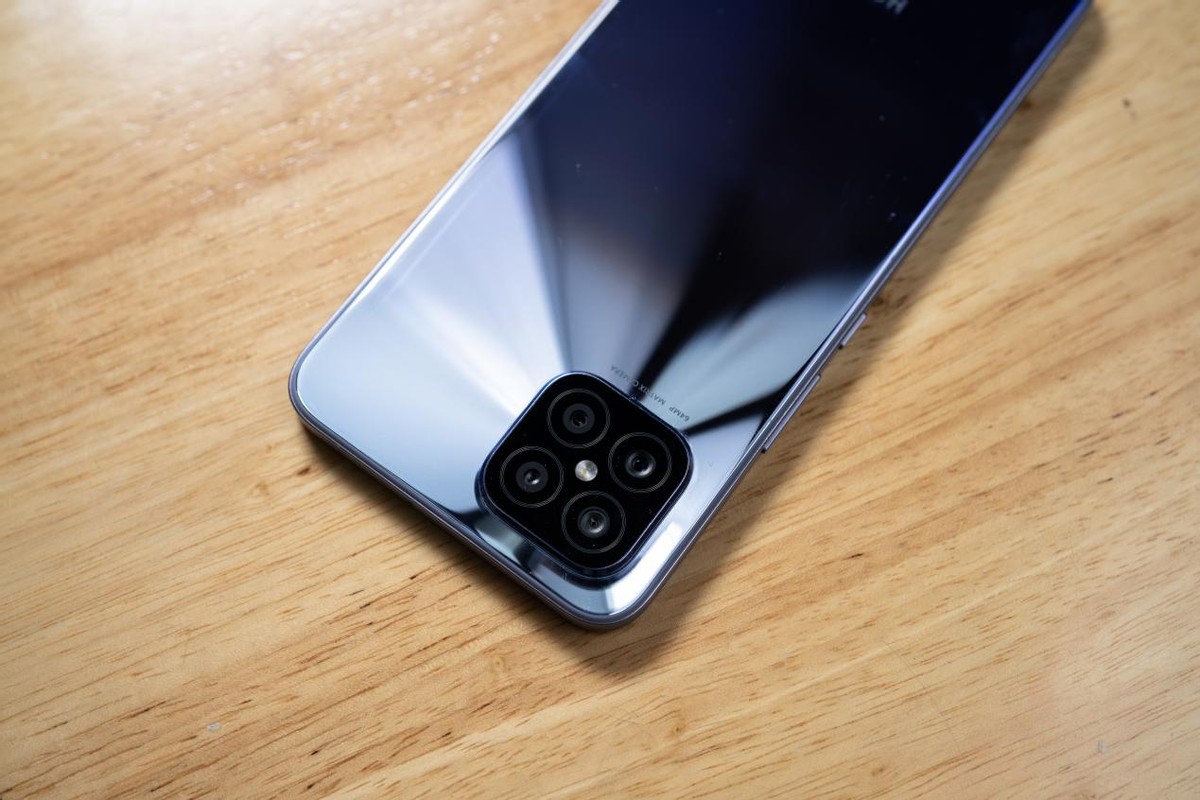 颜值与实力并存 荣耀Play5抢先体验测评