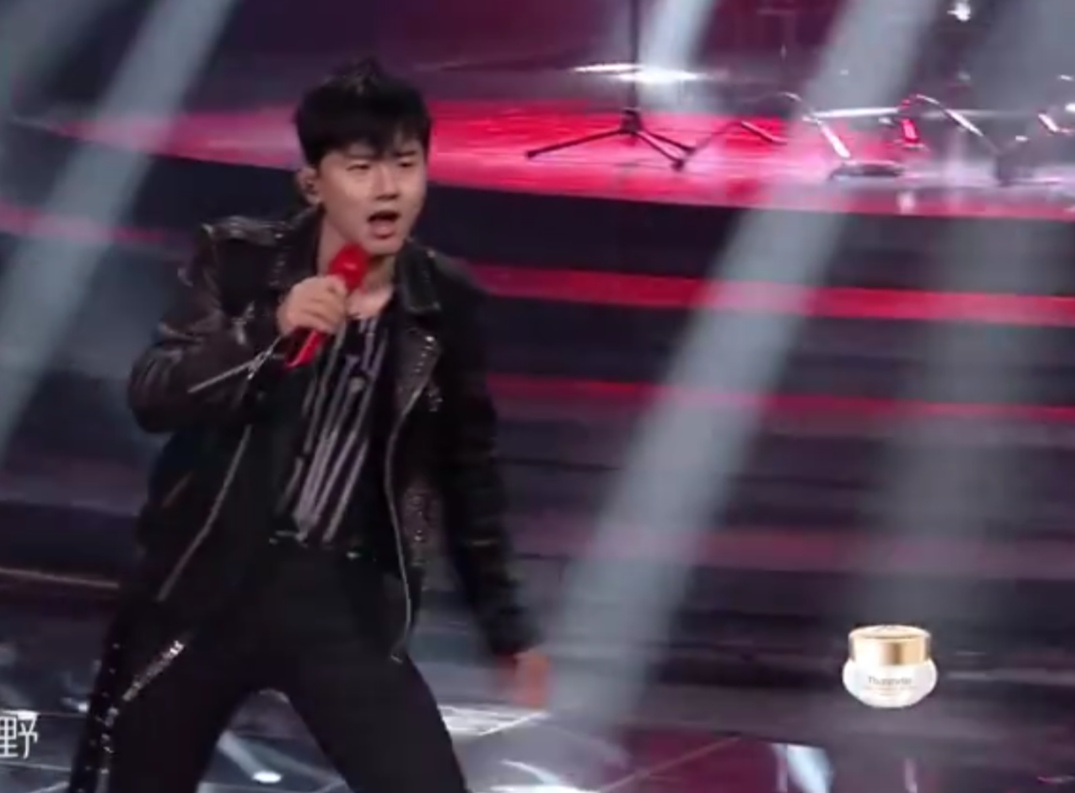 腥风血雨|浪姐成团后腥风血雨不断！孙坚为王霏霏鸣不平 嘉宾秒删发文争番位