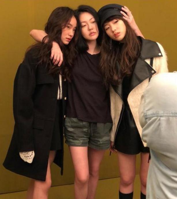 小S三女儿合体摇钱，大女儿厌世，二女儿清甜，
