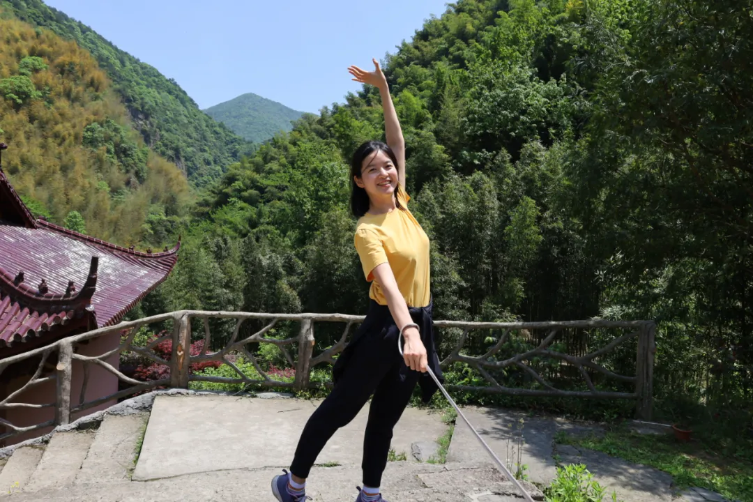 我为什么选择山村低欲望生活?这是对现代奴役的无声抗争