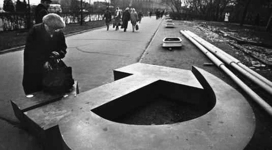 乌克兰认清现实！向中国出售国宝发动机，秘密