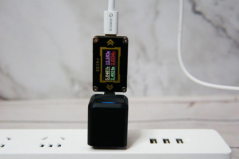 微缩体积，大有能量：AOHI 30W微型大功率充电器体验