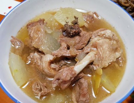冬瓜鸭肉汤的做法