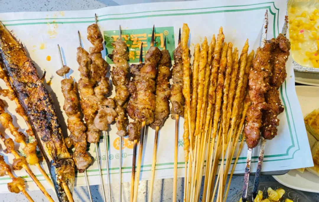 郑州夏夜烧烤手册TOP10出炉，你吃过几家？