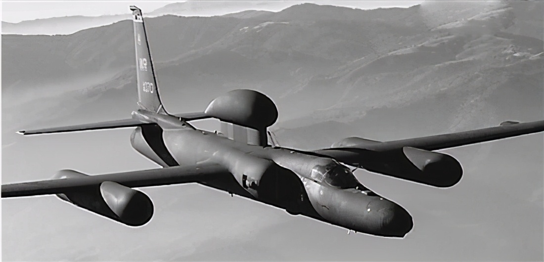 解放军唯一一位大校营长，开国元帅轮流敬酒，全营官兵烤鸭吃到腻