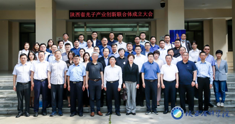 �����������Ӳ�ҵ���������� ��ز�ҵ��ģ������ǧ��Ԫ