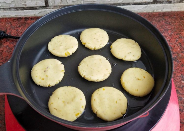 这食材几乎不含脂肪，做成点心吃真省事，健康营养，全家都爱