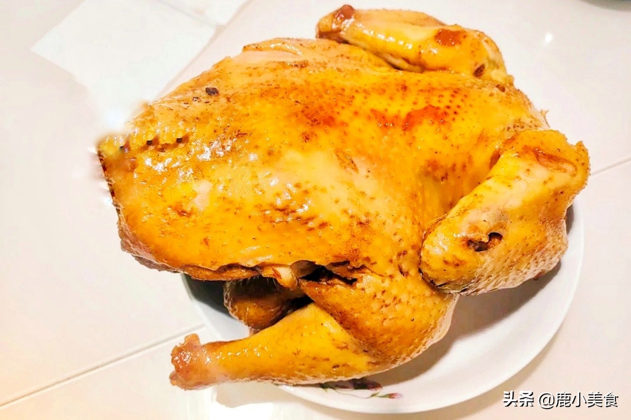 难怪烧腊店的盐焗鸡金黄好吃，原来秘诀在“2料”，免费分享学习