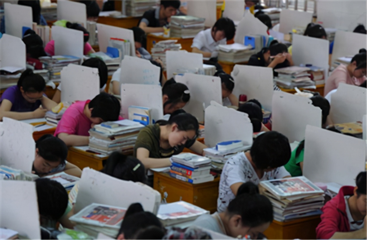 Bai Yan is loose: I won't sneer at absolutely middle school of wool calm factory, it realized the dream of how much cold door