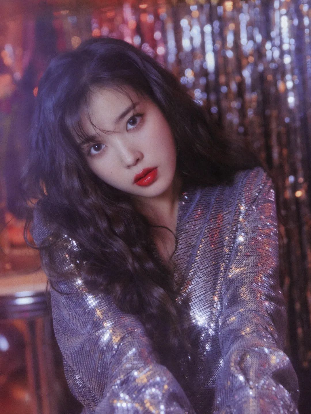 别再“披头散发”了！这4款冬季发型才够美够撩