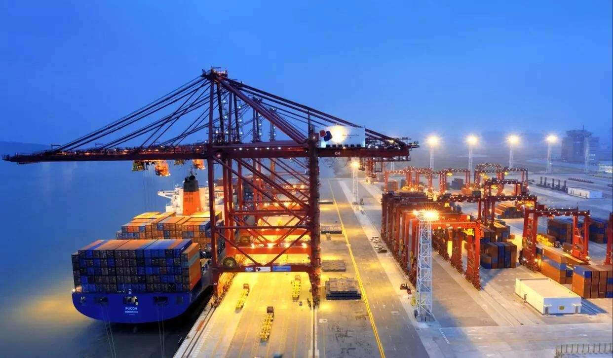 西方想要一个像日韩那样的中国，但却没能如愿，又是怎样一步步抓狂的？