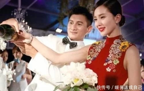比吴奇隆大2岁的丈母娘长啥样？看到照片，这声妈咋叫出口？