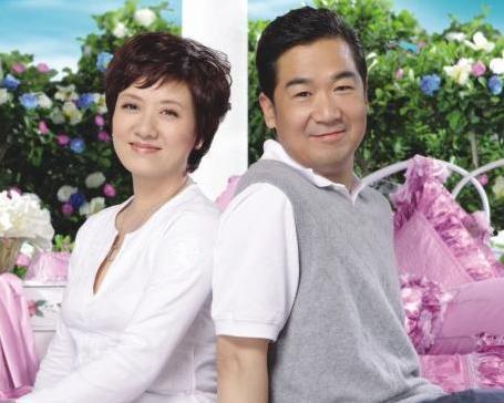 张国立因儿子吸毒，被推到风口浪尖，妻子邓婕