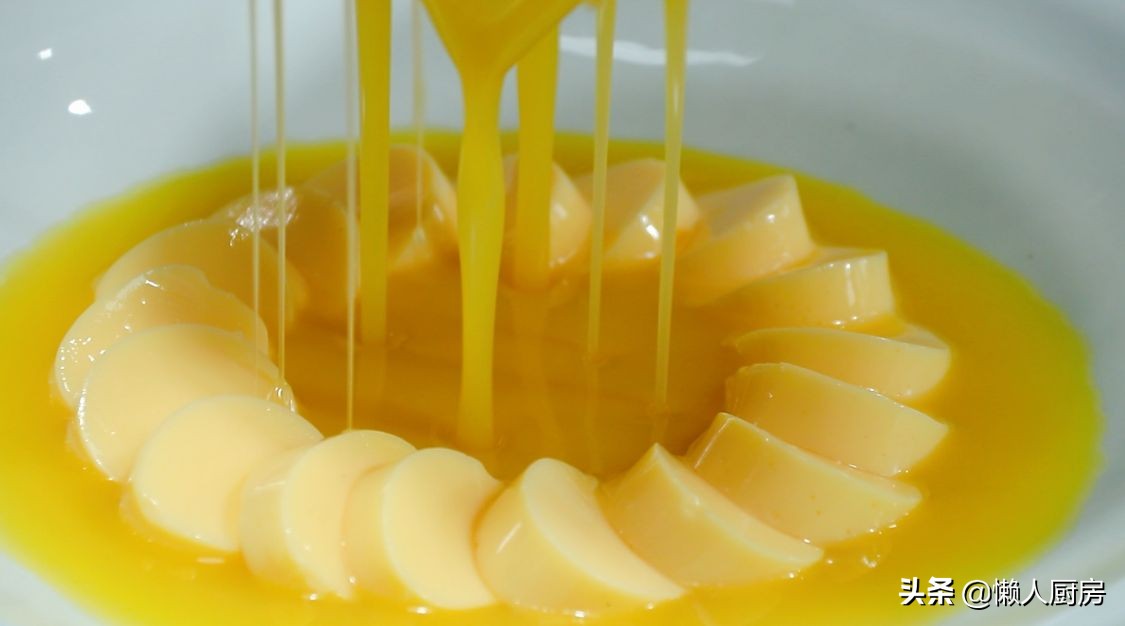 蒸雞蛋，別只會用老一套，加點它們，雞蛋又嫩又滑，擺盤又好看